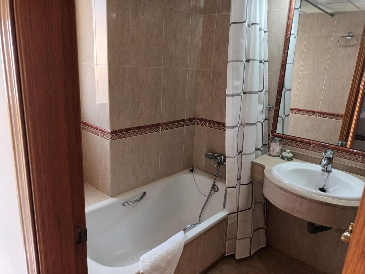 Torrequebrada Del Mar Holidays Беналмадена Екстериор снимка